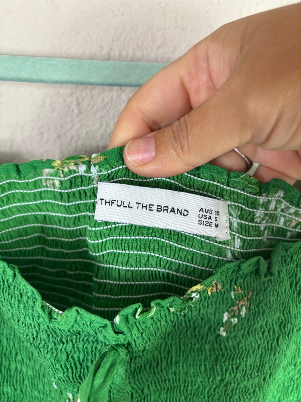 Faithfull The Brand Myrtille Midi Smocked Dress Green Floral w/ side slits sz 6 - Picture 5 of 11